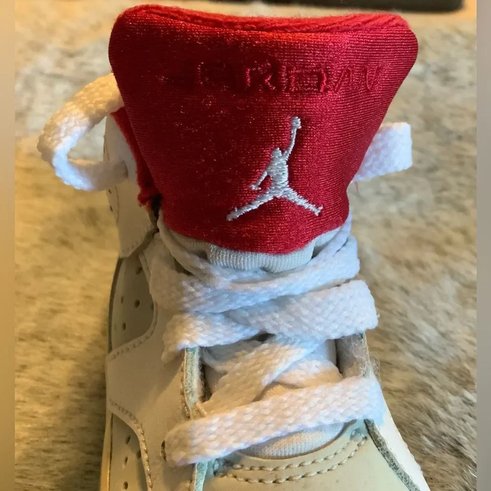 Nike Kids Air Jordan 6 Retro Red Shoes Size 6C